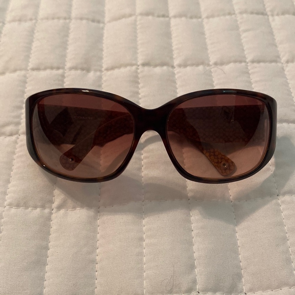 Coach sunglasses. Lightly used. Brown.